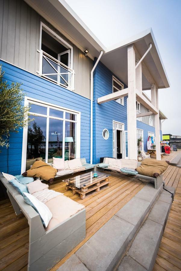 Beach Hotel أوستفورني المظهر الخارجي الصورة